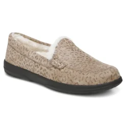 Lynez Slipper